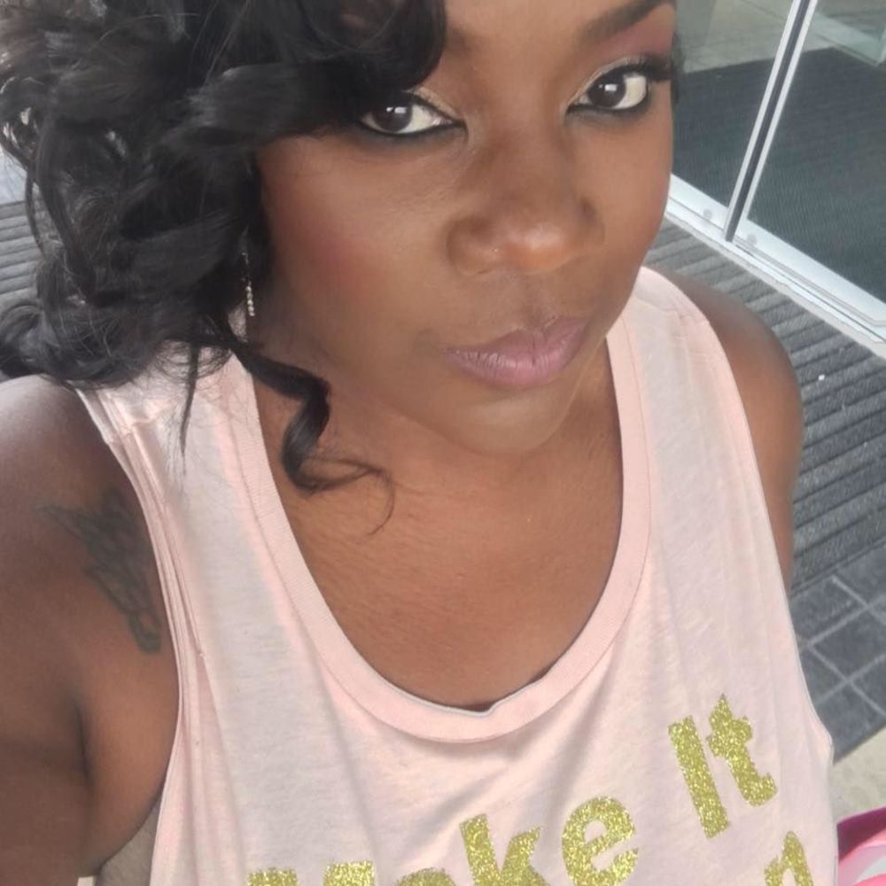 Meet your Posher, Joi